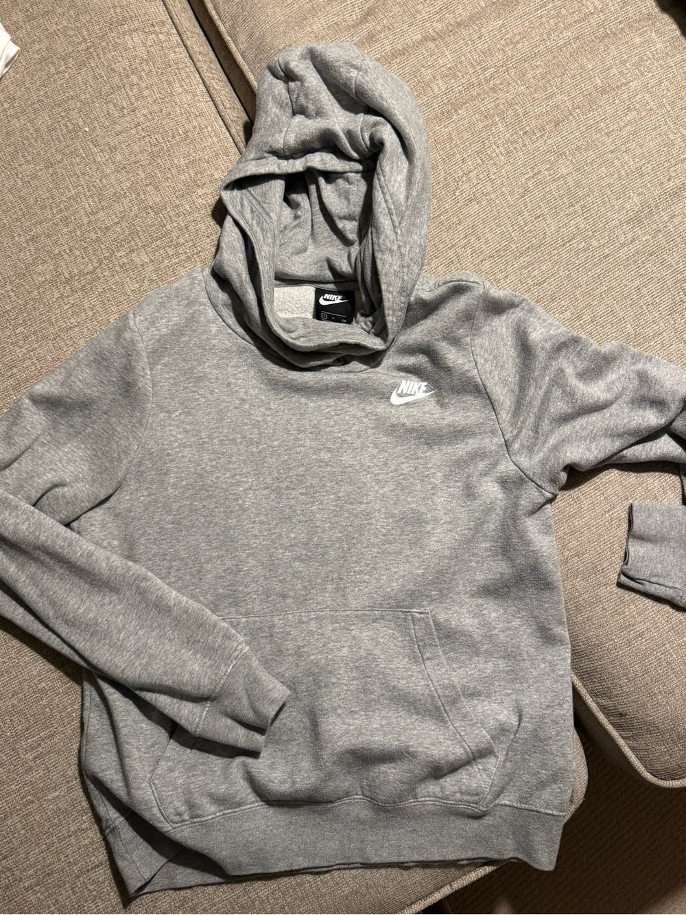 Nike Women’s Small Gray Crewneck Hoodie Sweatshirt